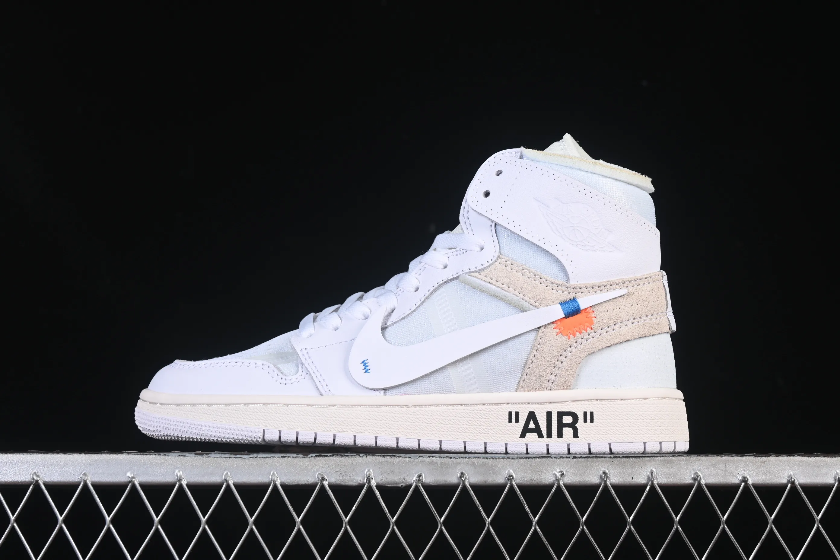 All categories Air Jordan Jordan series basketball shoes Air Jordan 1 High Pure original special offer Off White x Air Jordan OW AJ1 Joe 1 joint all-white high-top basketball shoes AQ0818-100